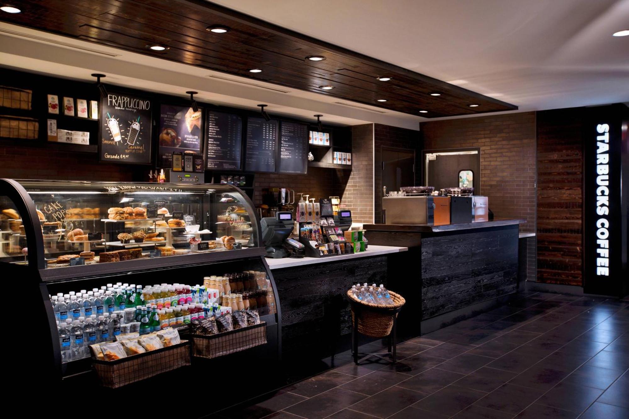 Toronto Marriott City Centre Hotel Екстериор снимка